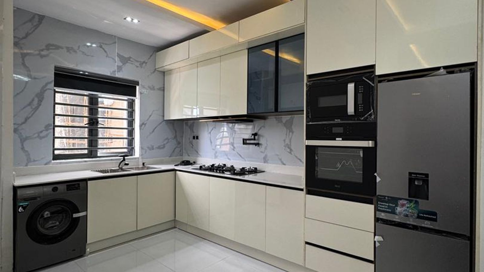 3 Bedroom Apartment