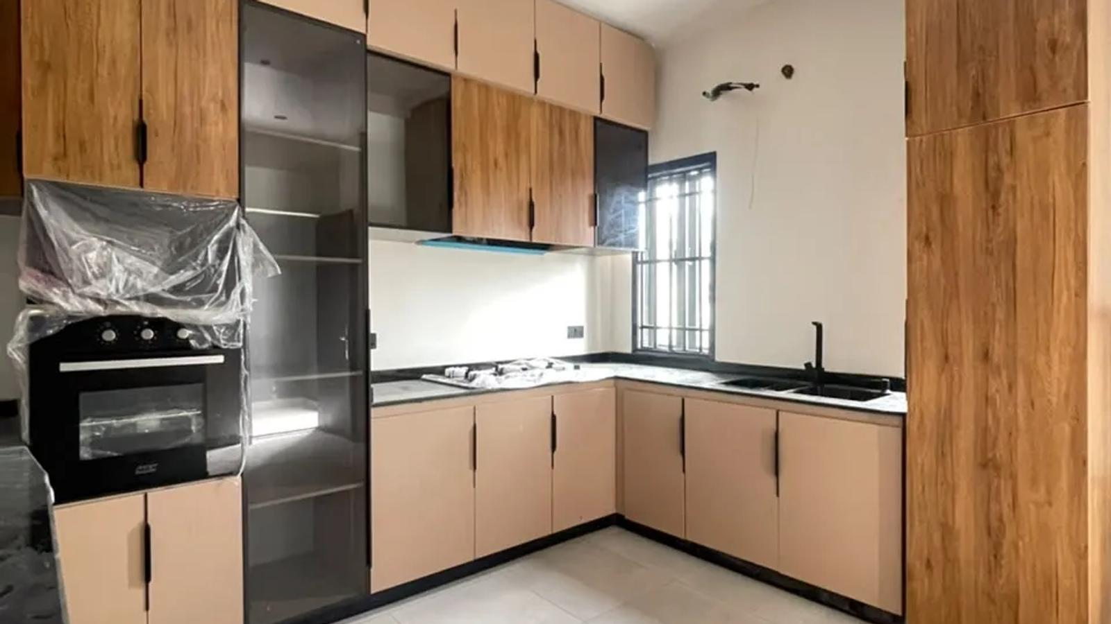 3&4 BEDROOM DUPLEX