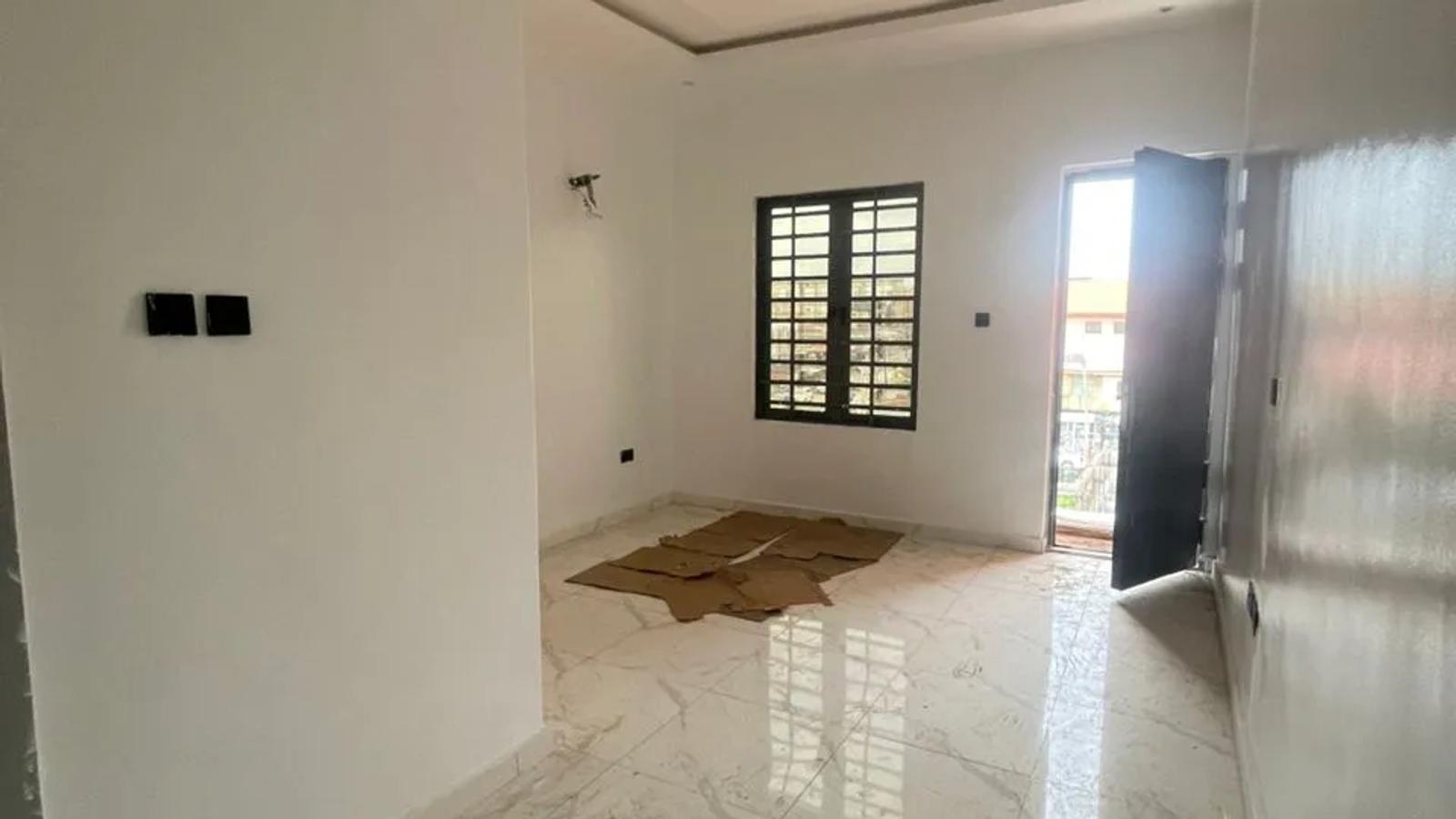 4 Bedroom Terrace Duplex