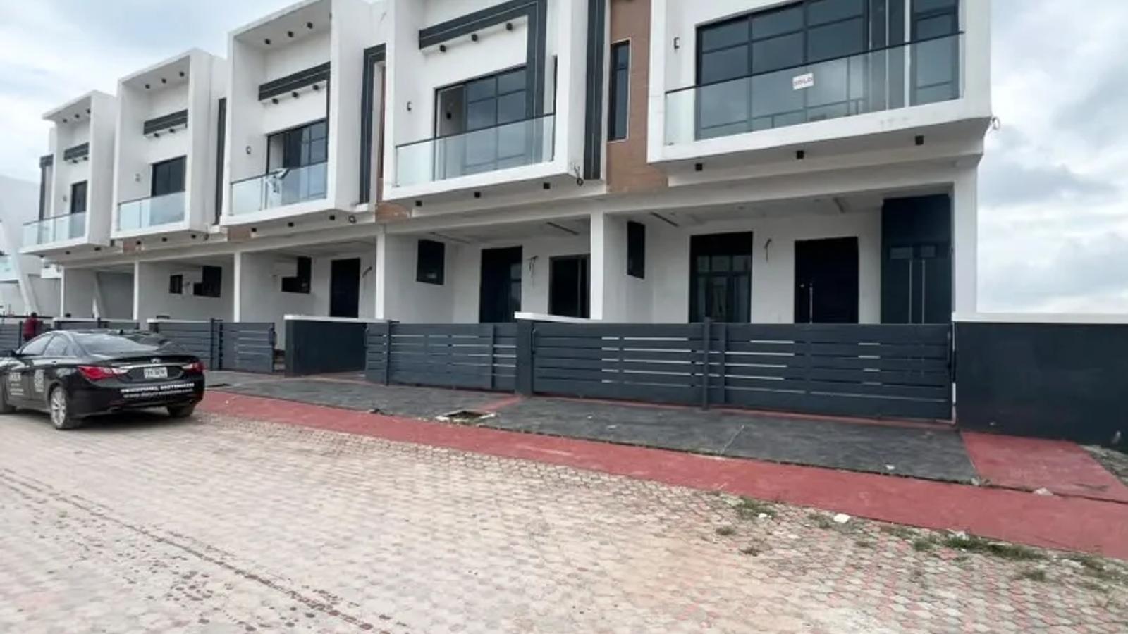 4 Bedroom Terrace Duplex