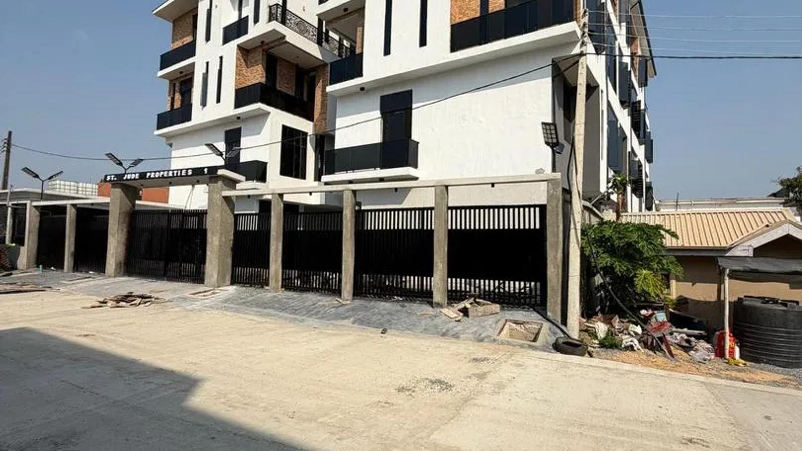 2 Bedroom Serviced Penthouse Apartment