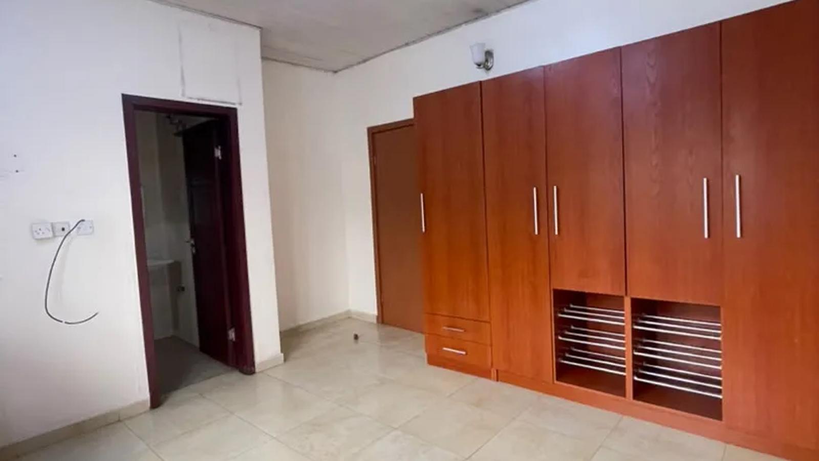 5 Bedroom Terrace Duplex