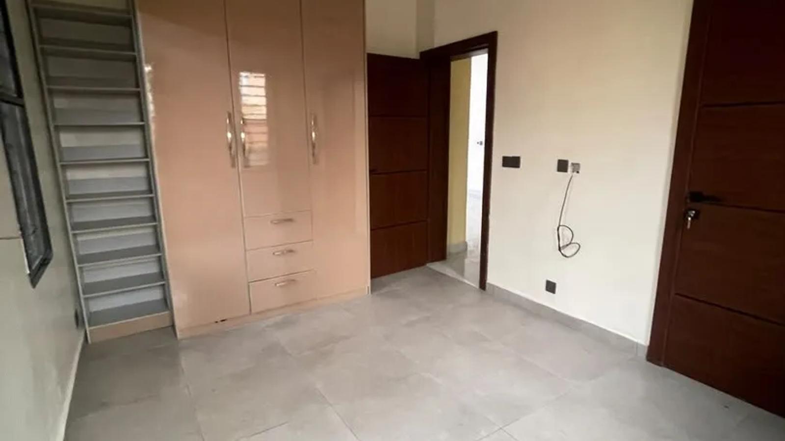 4 Bedroom Semi Detached Duplex