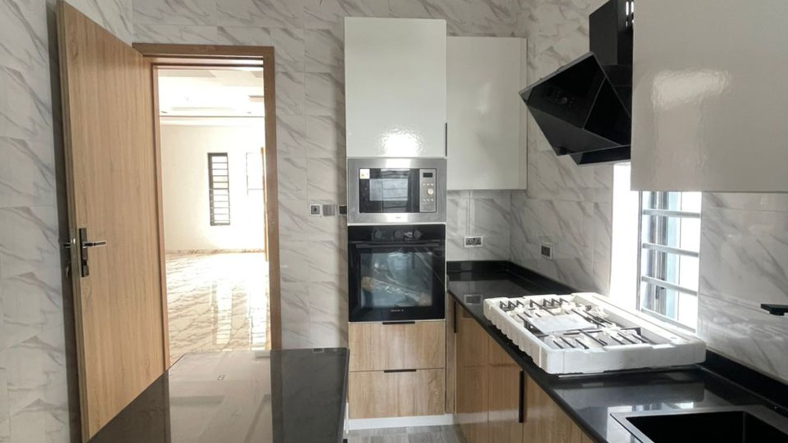 4 Bedroom Fully Detached Duplex