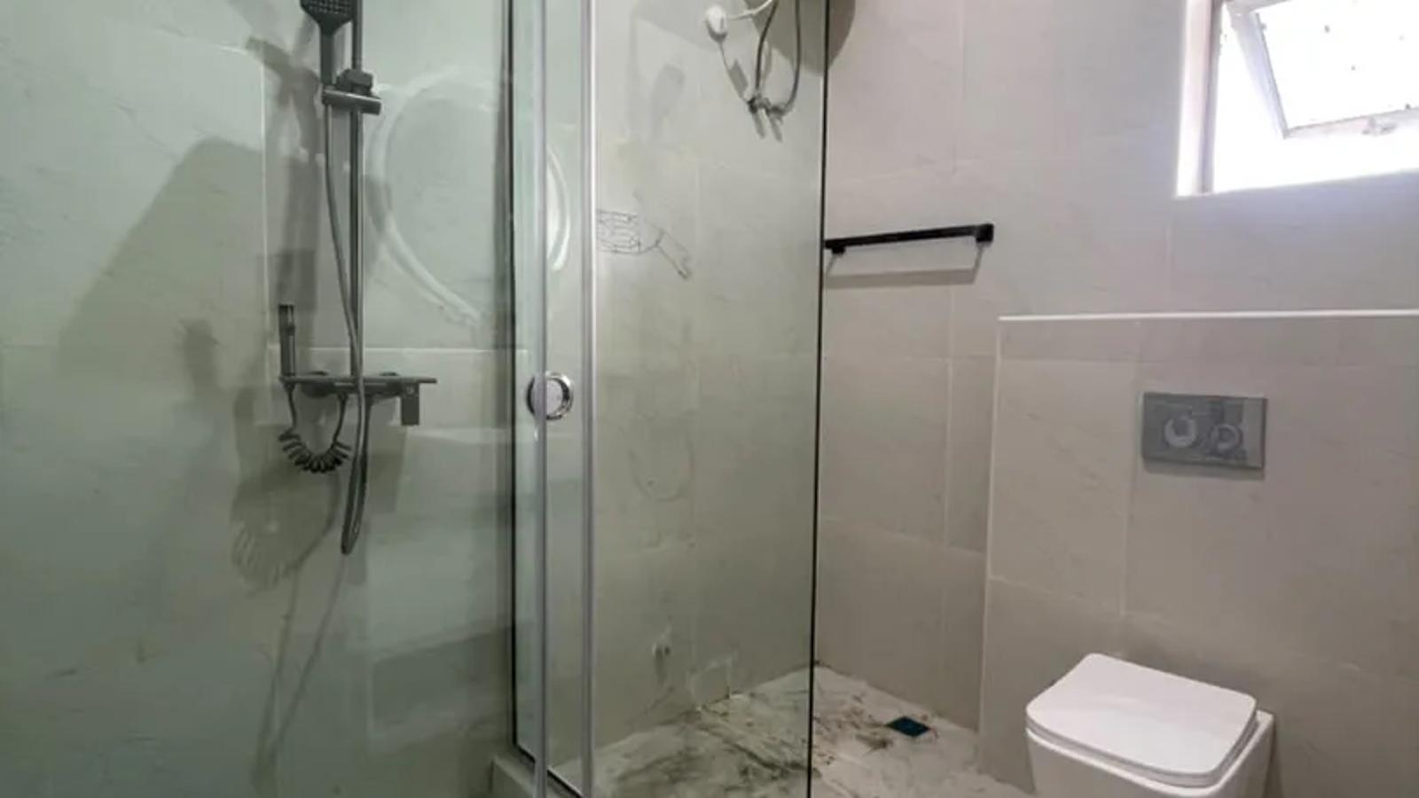 4 BEDROOM TERRACE DUPLEX