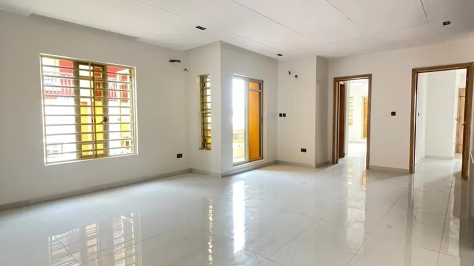 2 BEDROOM APARTMENT