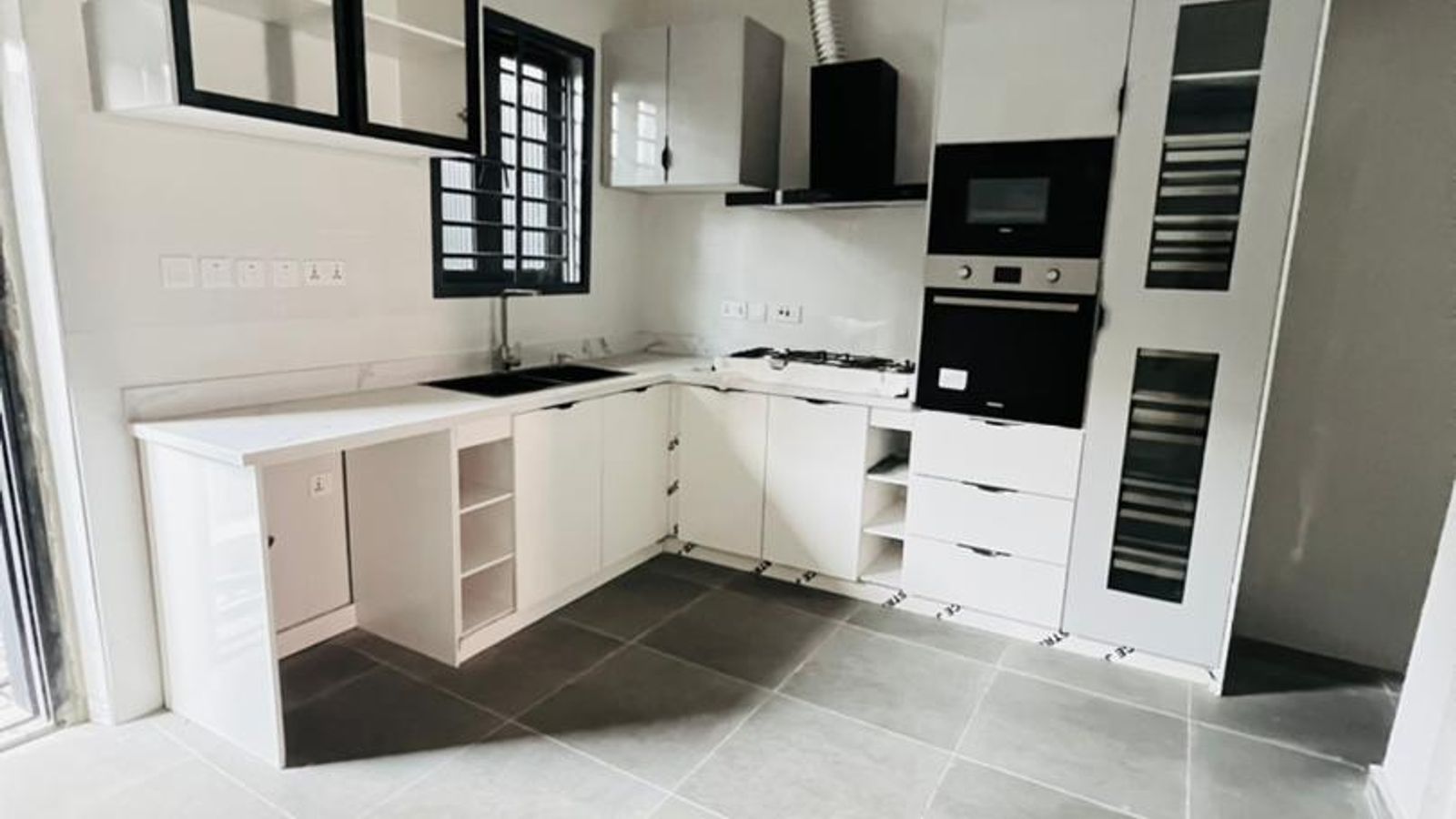 4 Bedroom Terrace Duplex