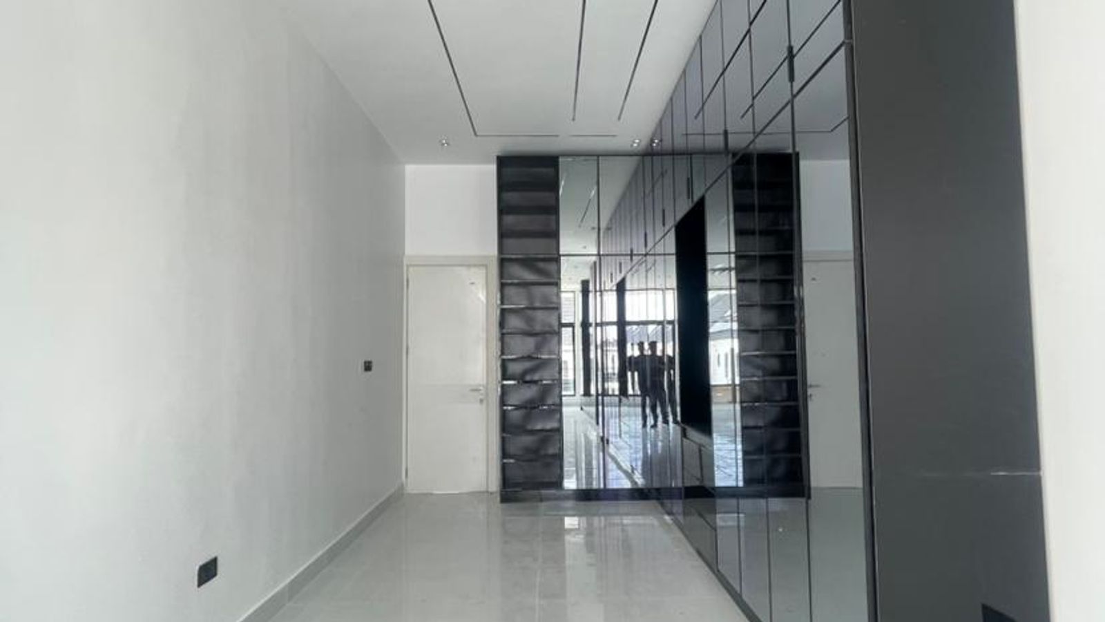5 Bedroom Fully Detached Duplex