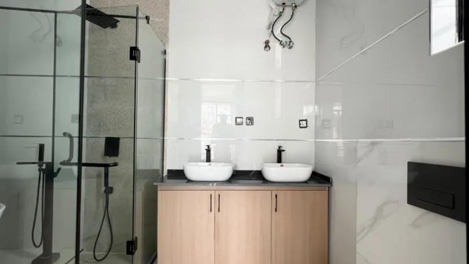 4 Bedroom Fully Detached Duplex