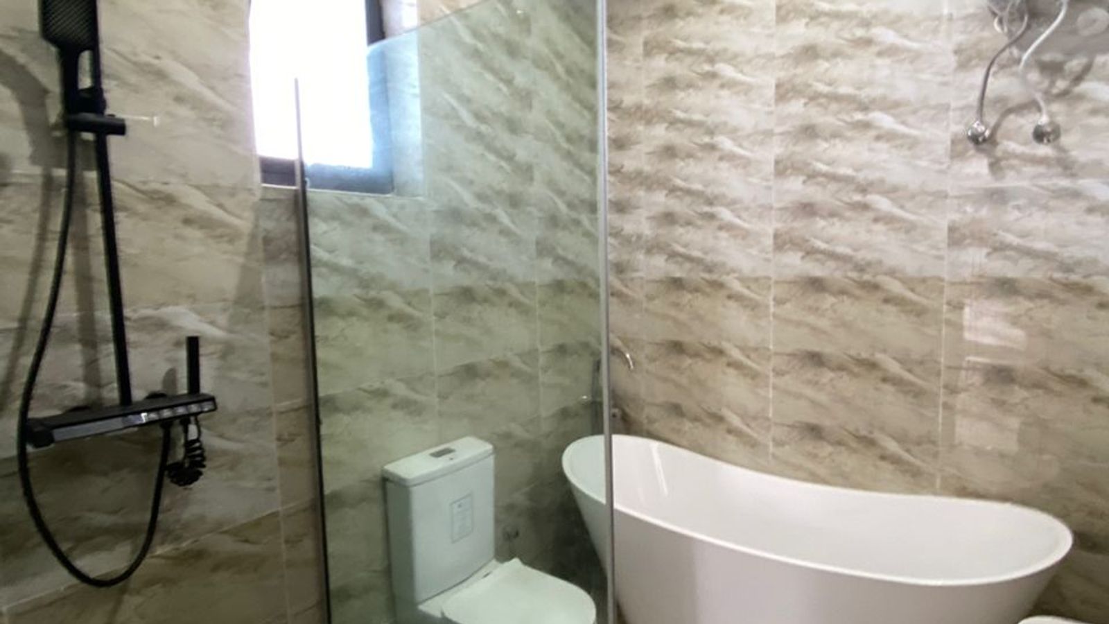 5 Bedroom Semi Detached Duplex