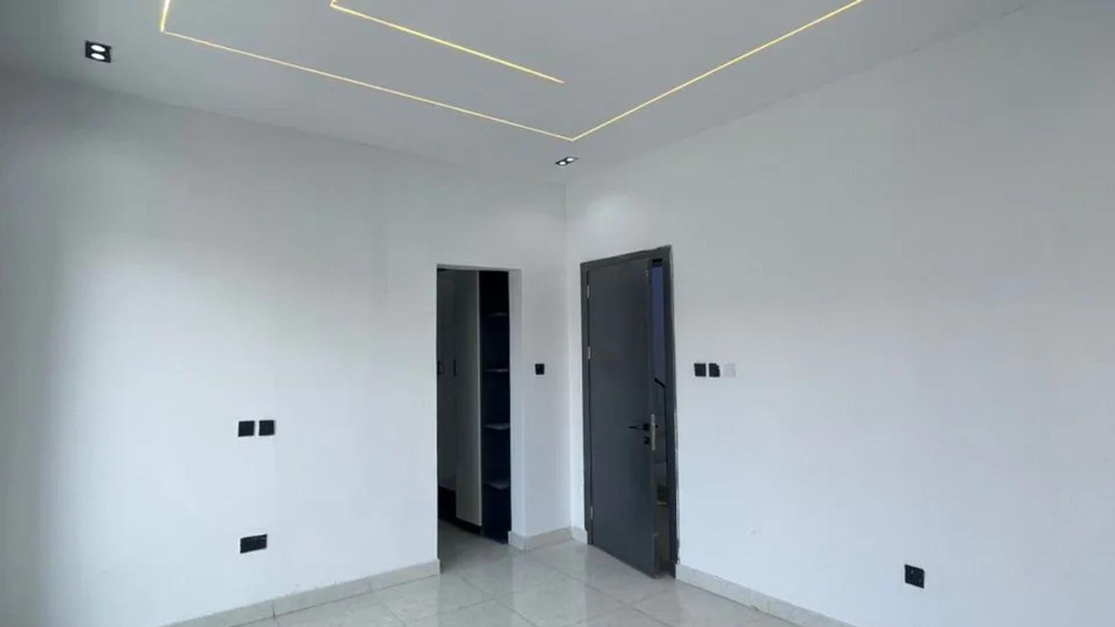4 Bedroom Semi Detached Duplex