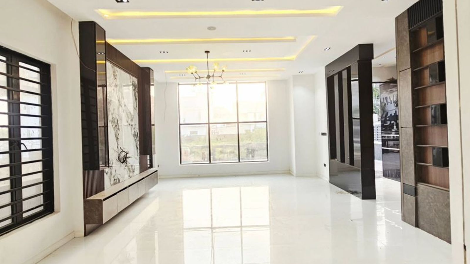 5 Bedroom Fully Detached Duplex