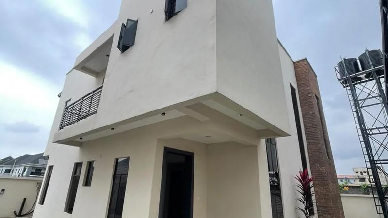 4 Bedroom Fully Detached Duplex