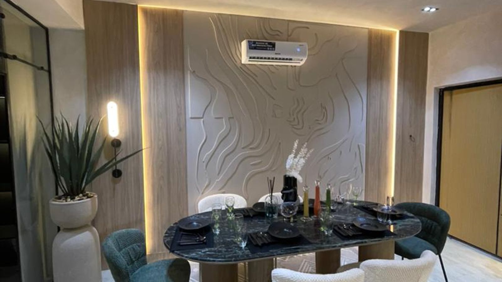 2 &3 Bedroom Apartment