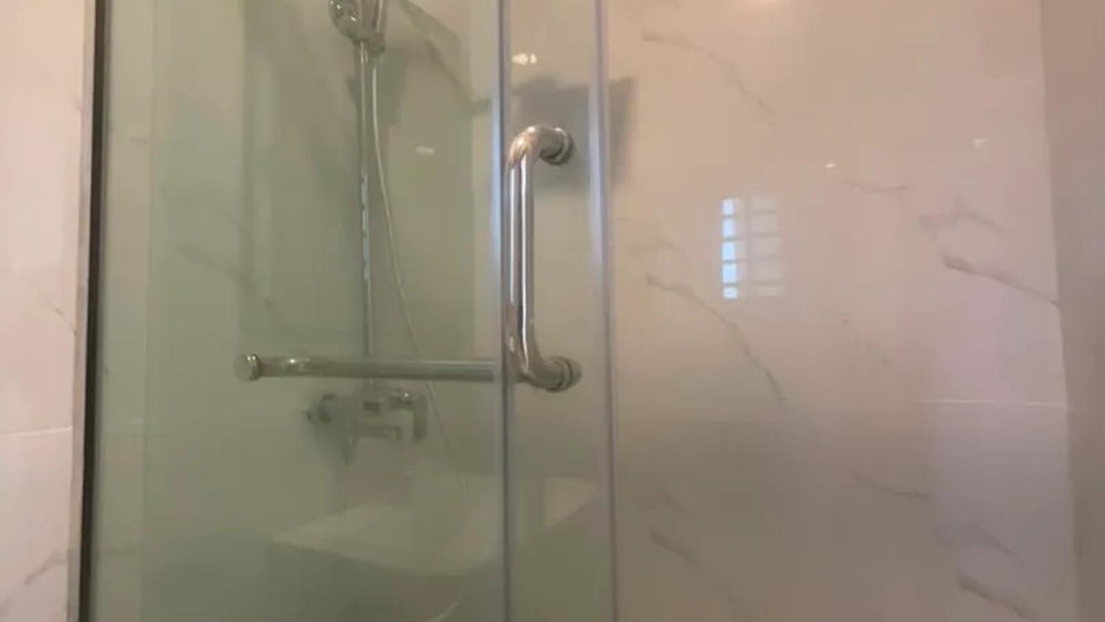 4 BEDROOM MAISONETTE WITH BQ