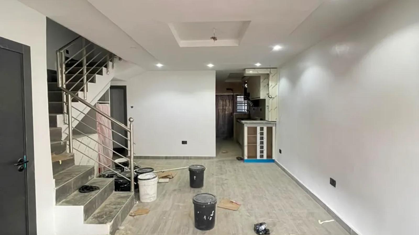 3 BEDROOM TERRACE APARTMENT