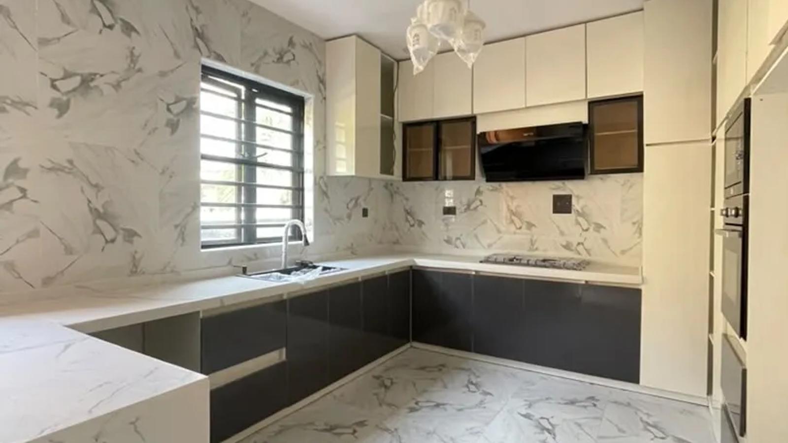 4 Bedroom Semi Detached Duplex