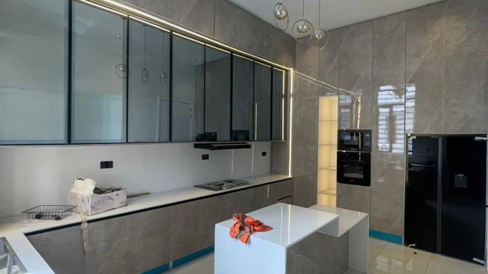 5 Bedroom Fully Detached Duplex
