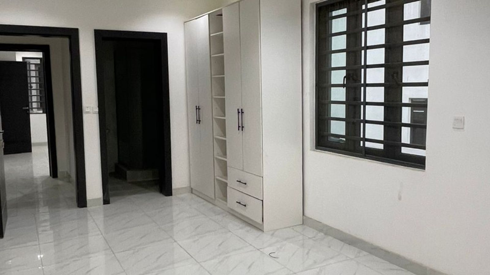 5 Bedroom Duplex