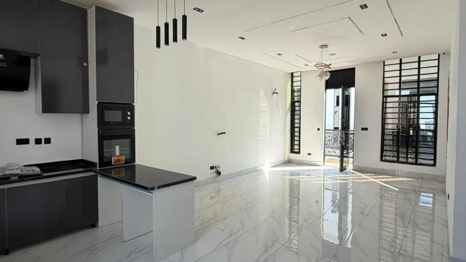 2 Bedroom Serviced Penthouse Apartment