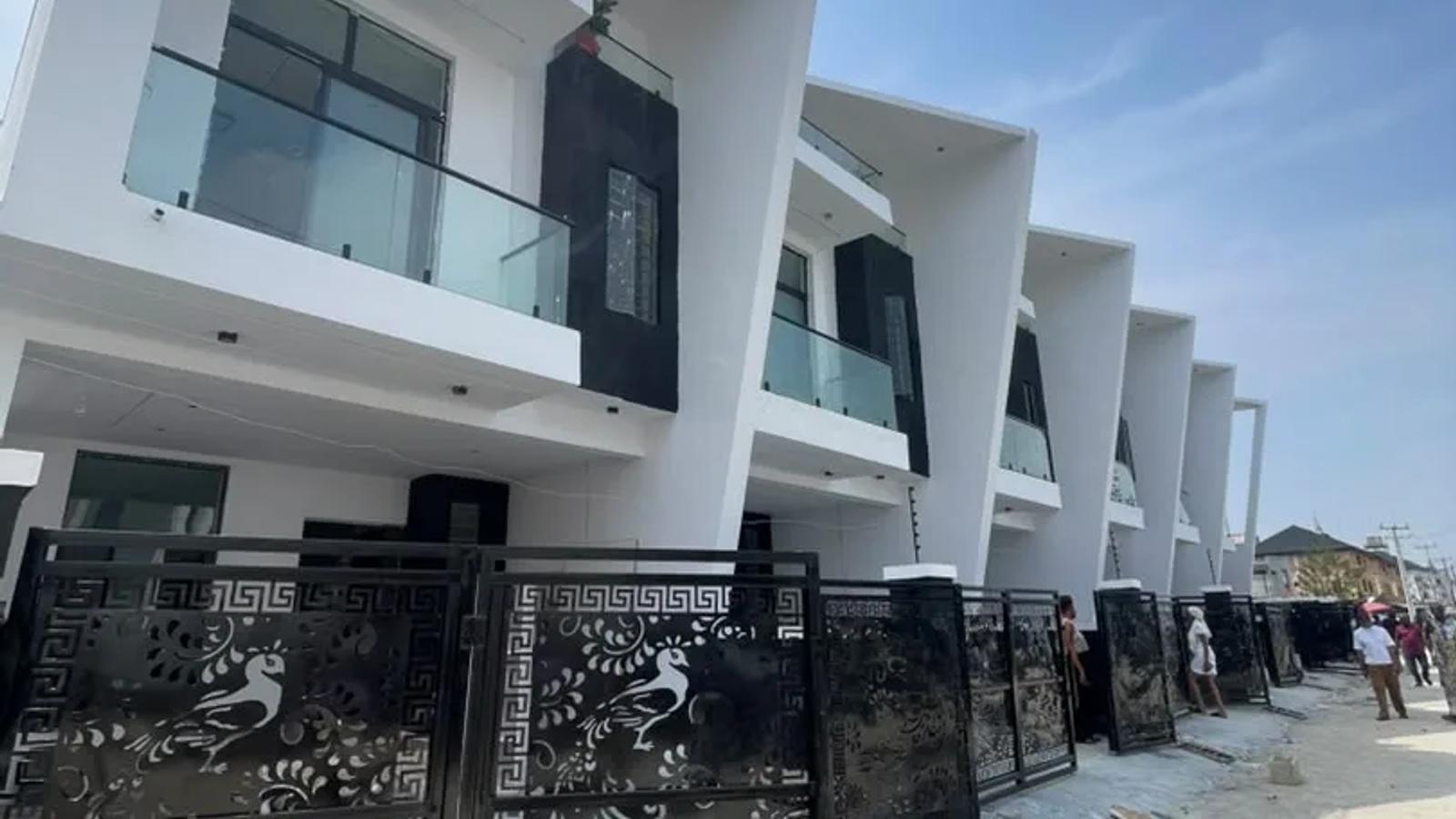 3 BEDROOM TERRACE DUPLEX