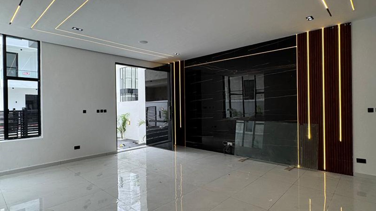 4 Bedroom Semi Detached Duplex