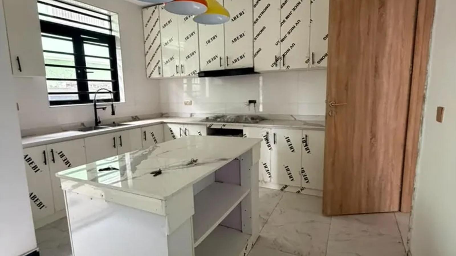 4 Bedroom Semi Detached Duplex