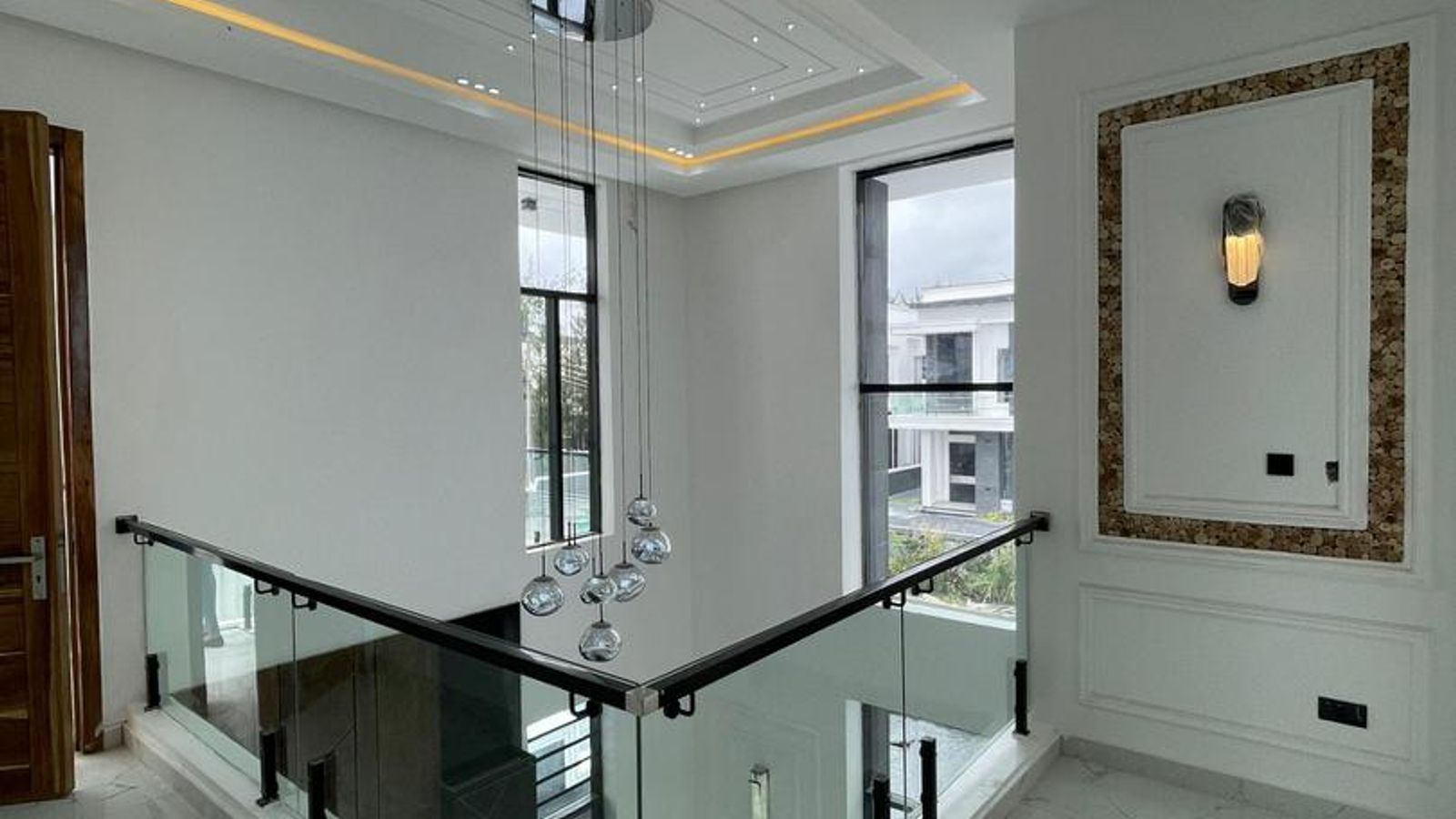 5 Bedroom