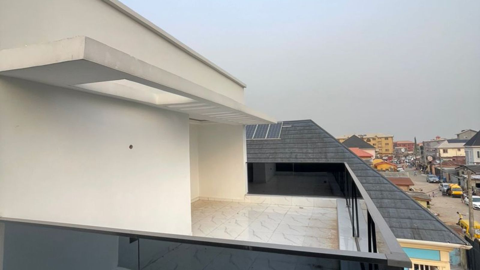 5 Bedroom Fully Detached Duplex
