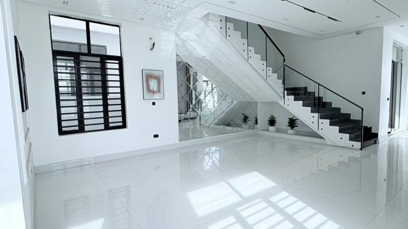 5 Bedroom Fully Detached Duplex
