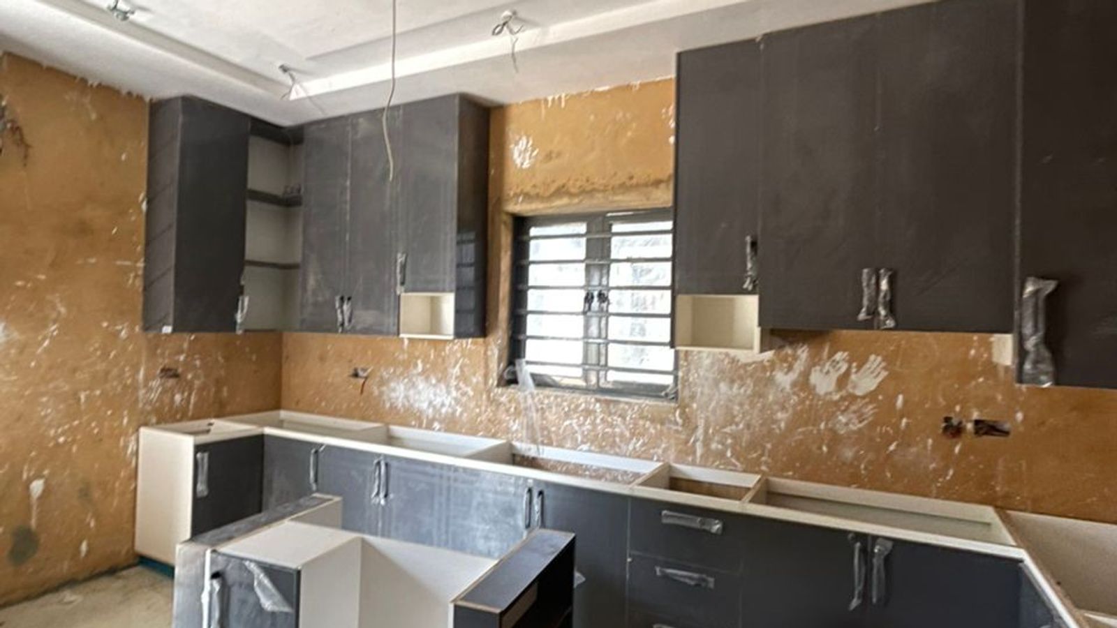 5 Bedroom Fully Detached Duplex