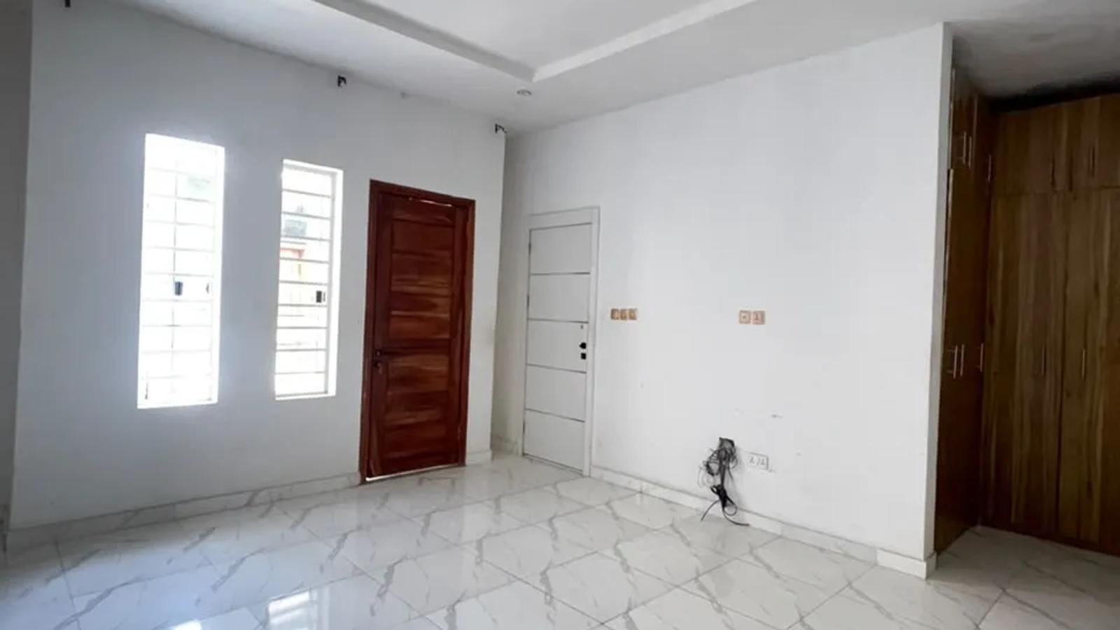 4 Bedroom Terrace Duplex