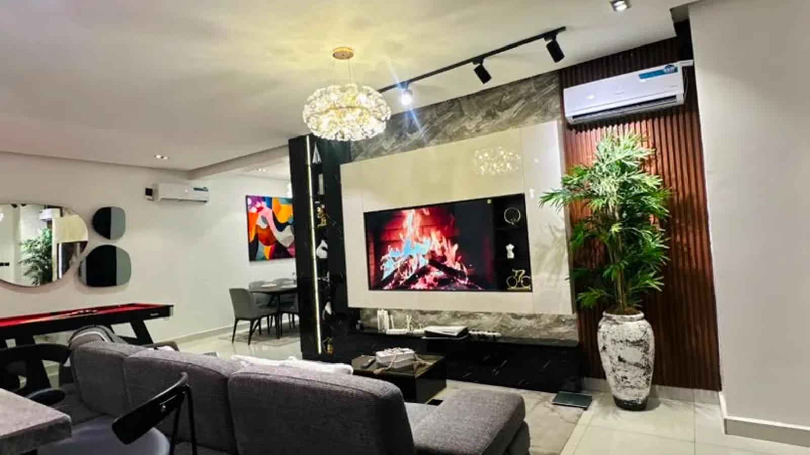 2 Bedroom Apartment