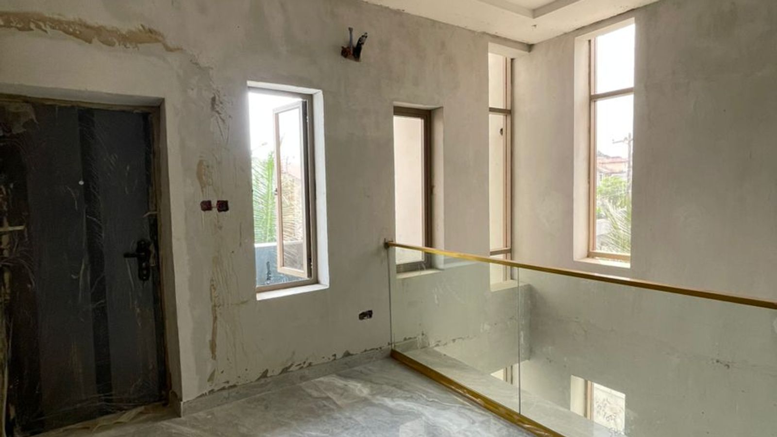 5 Bedroom Fully Detached Duplex