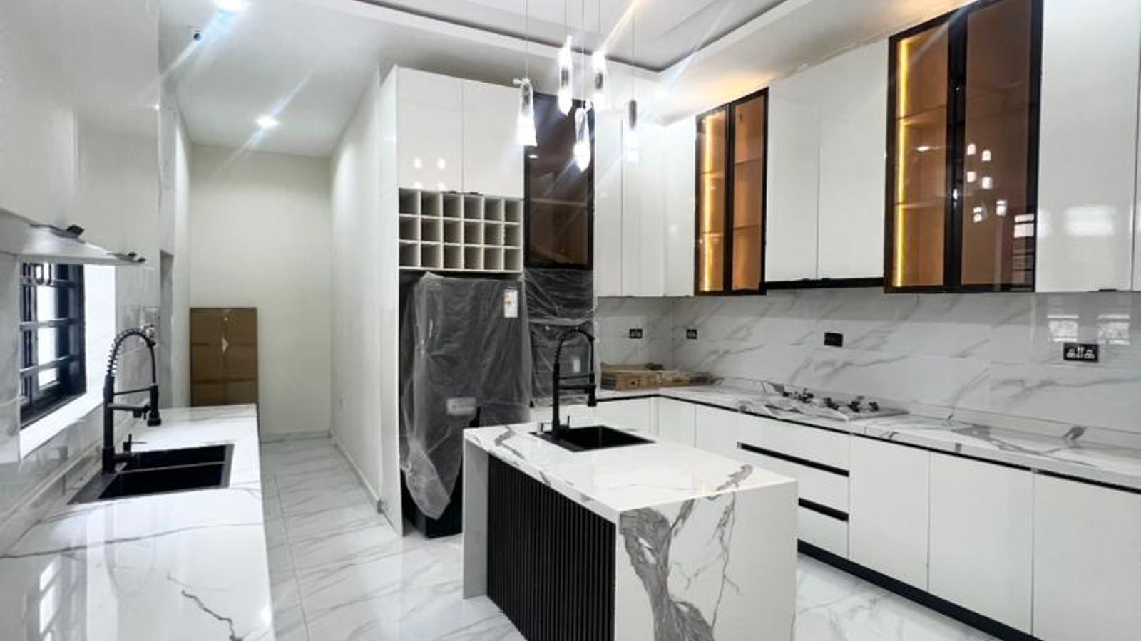 5 Bedroom Fully Detached Duplex