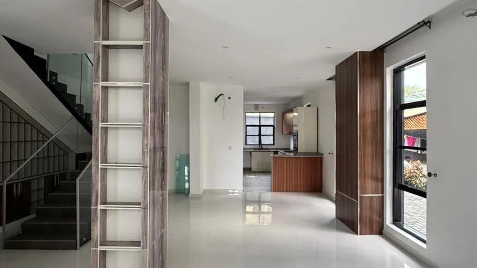 4 Bedroom semi Detached Duplex