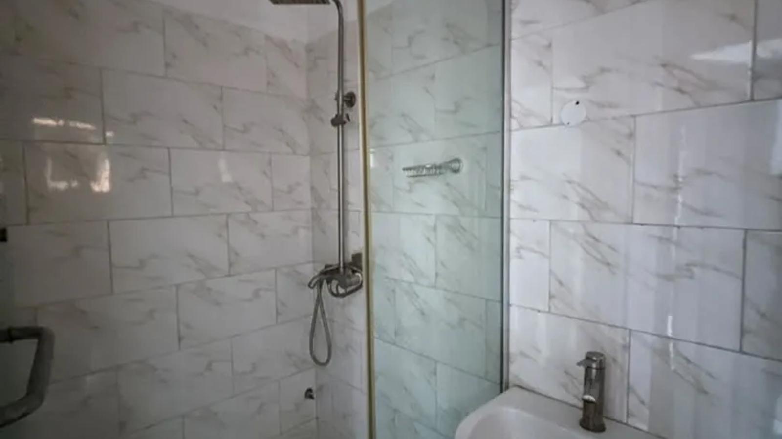 5 Bedroom Semi Detached Duplex