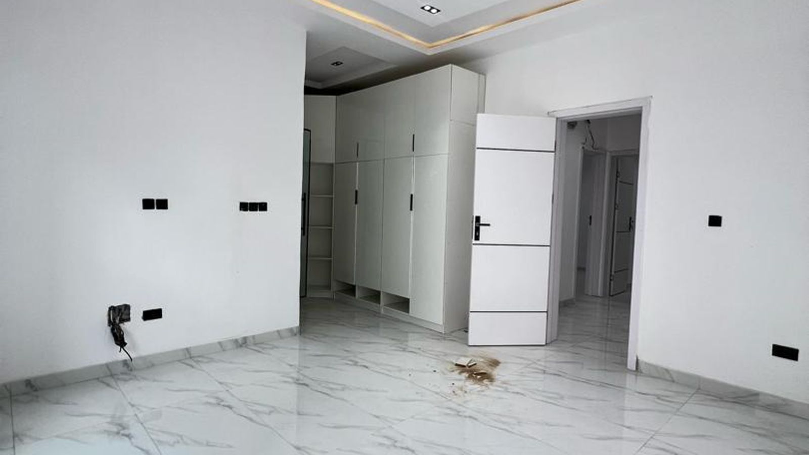 4 Bedroom Terrace Duplex