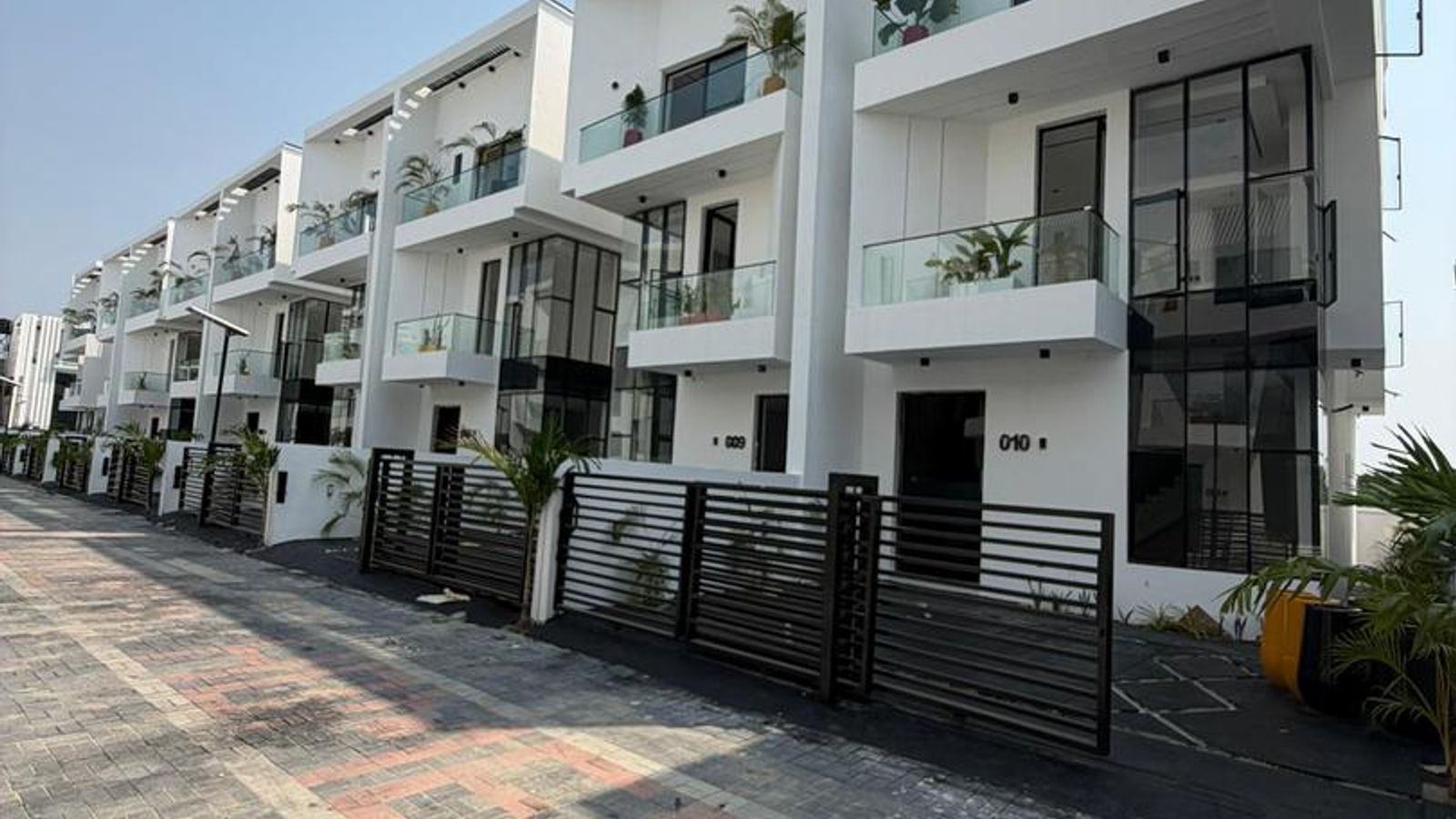 4 Bedroom Semi Detached Duplex