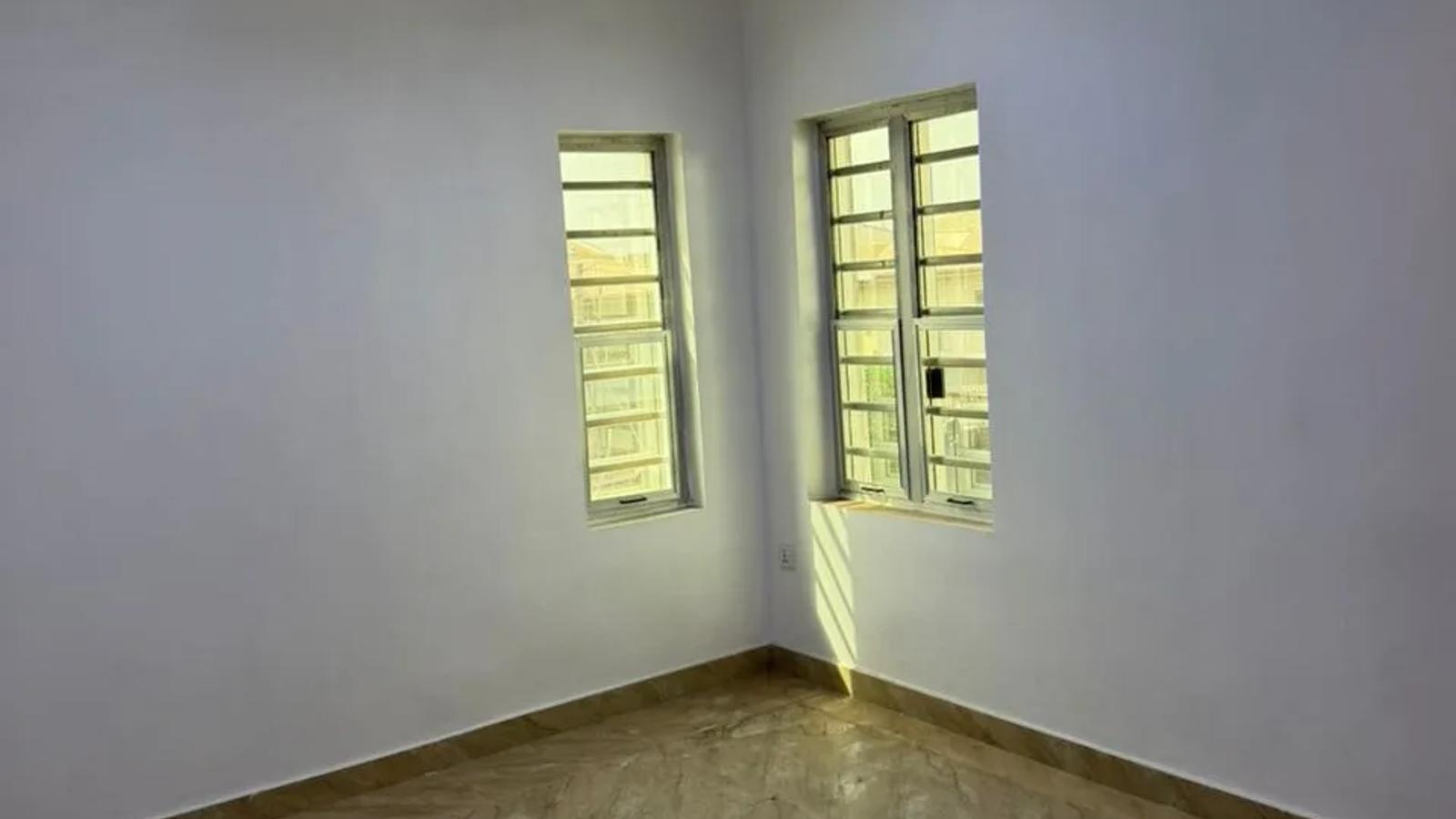3 BEDROOM FLAT