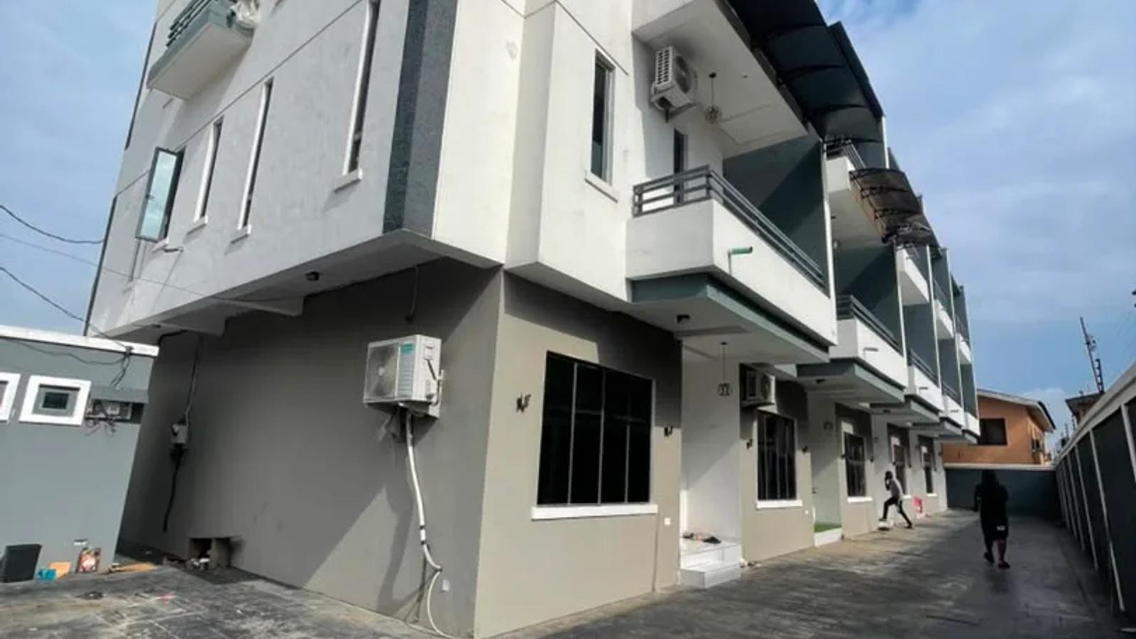 4 Bedroom Semi-Detached Duplex
