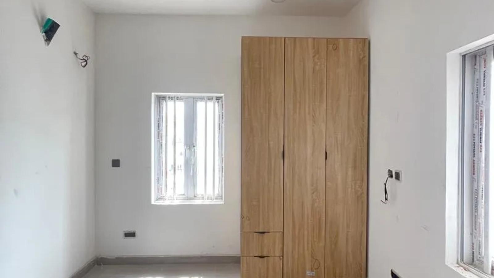 3 Bedroom Maisonette