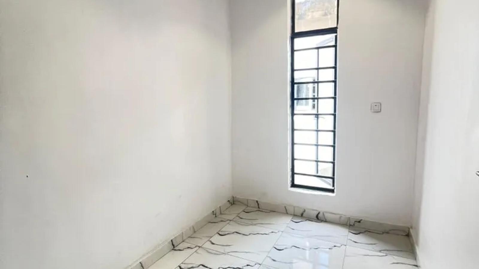 4 Bedroom Fully Detached Duplex