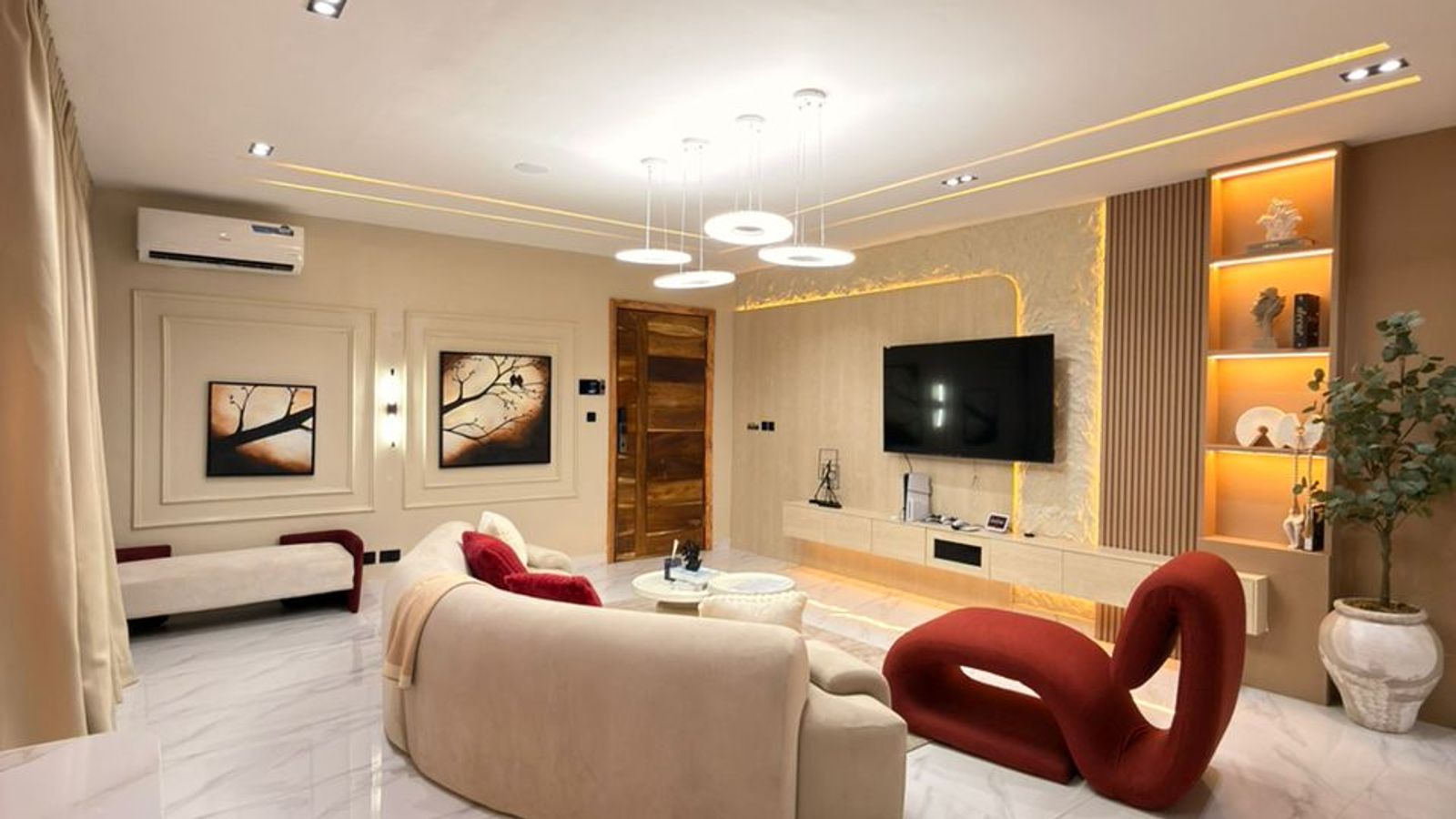 2 Bedroom Apartment