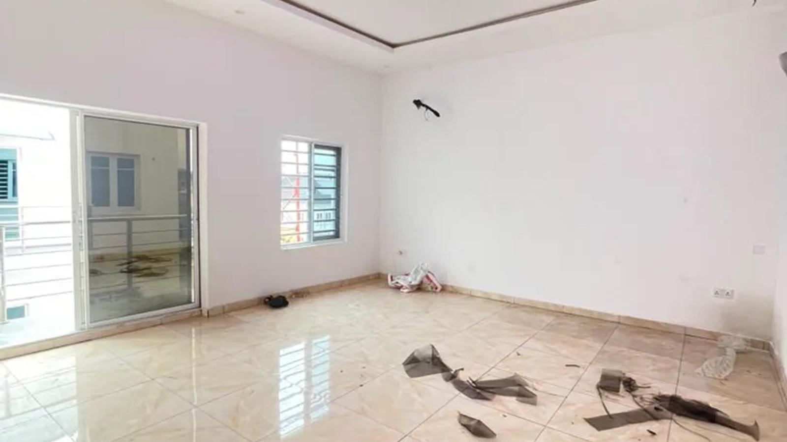 4 Bedroom Terrace Duplex