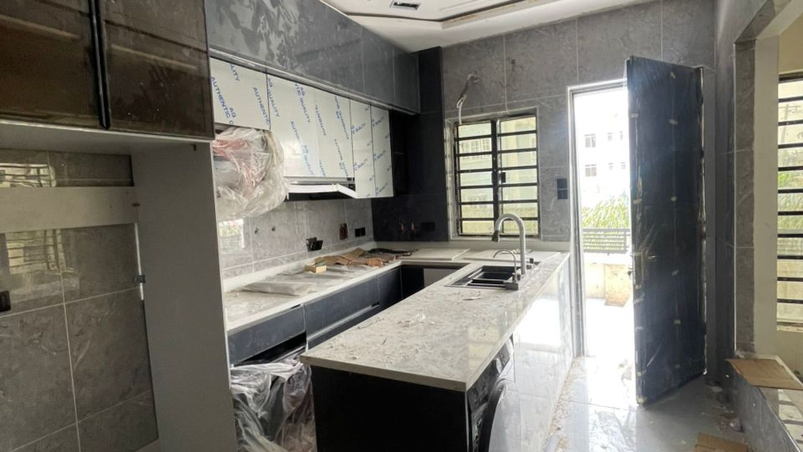 4 Bedroom Fully Detached Duplex