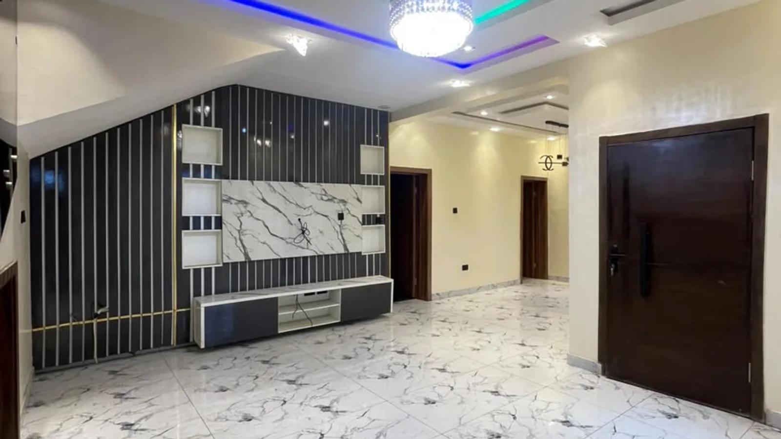 5 BEDROOM FULLY-DETACHED DUPLEX WITH BQ