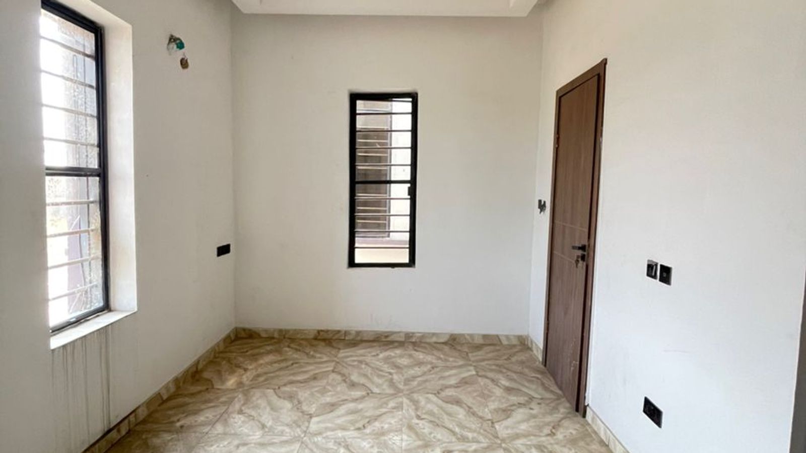 4 Bedroom Fully Detached Duplex