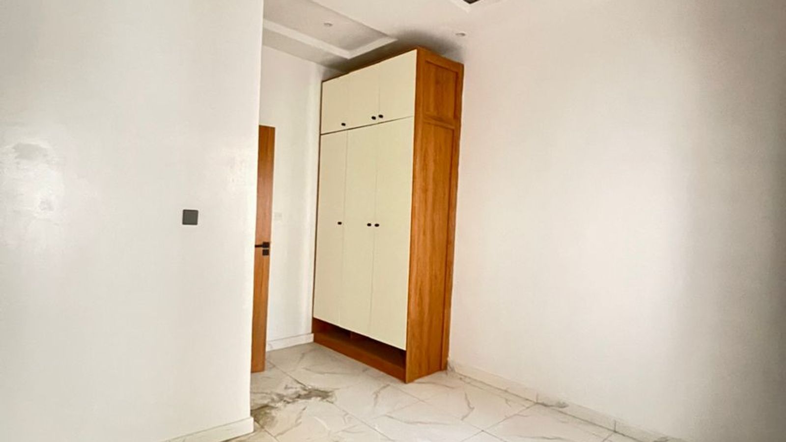 5 Bedroom Semi Detached Duplex