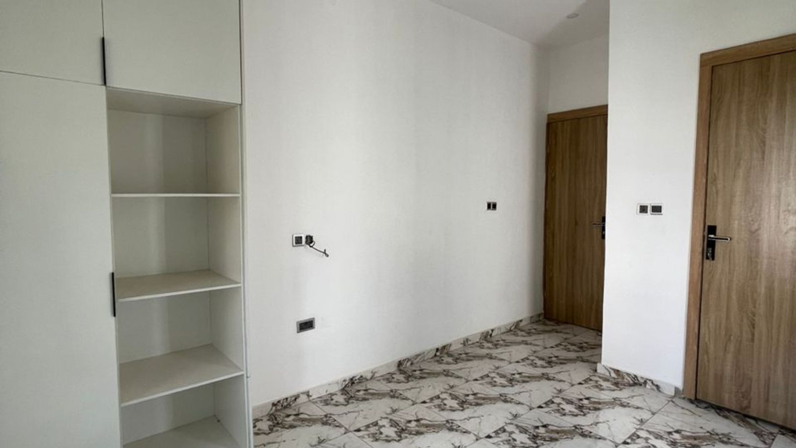 4 Bedroom Fully Detached Duplex